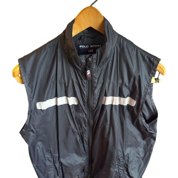 Polo Sport Lightweight Black Reflective Vest - Picture 1 of 10